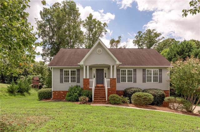 161 Autumn Woods Boulevard - Photo 1 161 Autumn Woods Boulevard - Photo 1