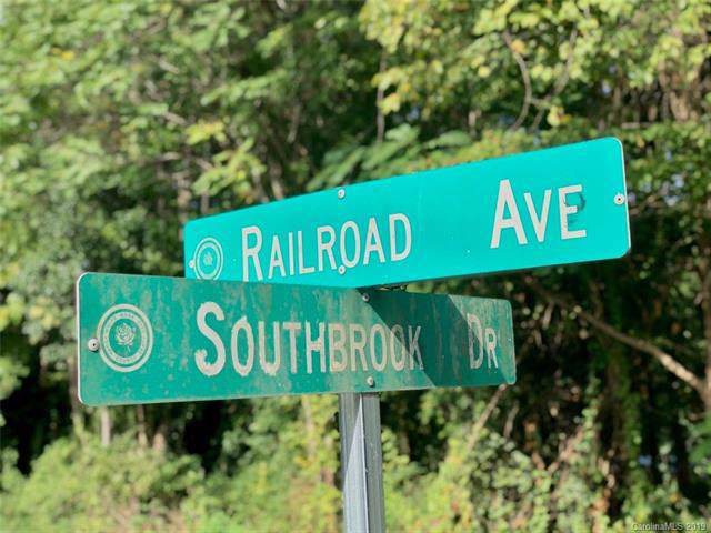 57 Railroad Avenue - Photo 1