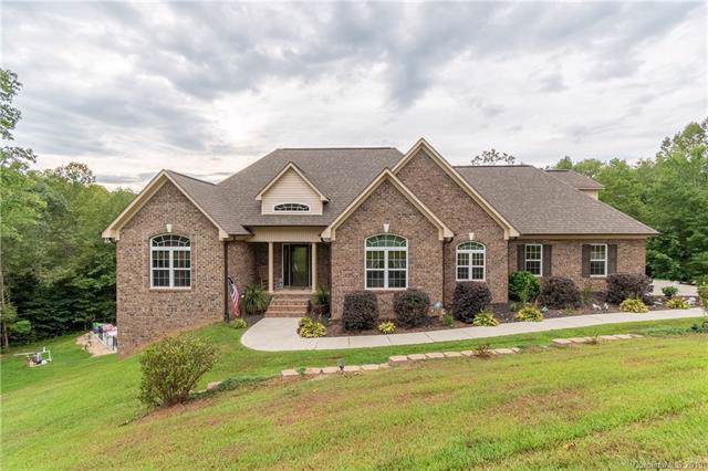 156 Trophy Drive - Photo 1