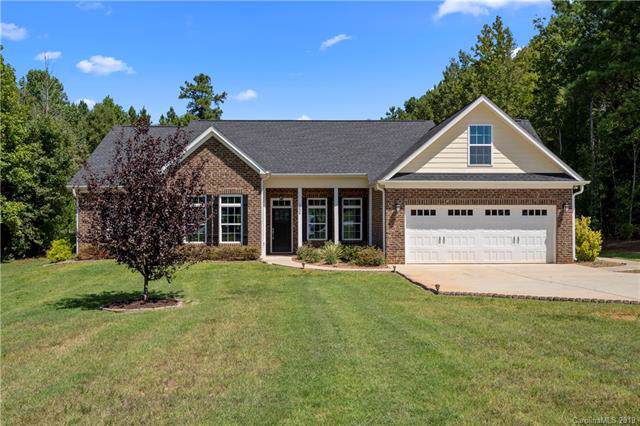 3024 Glenmoor Road - Photo 1