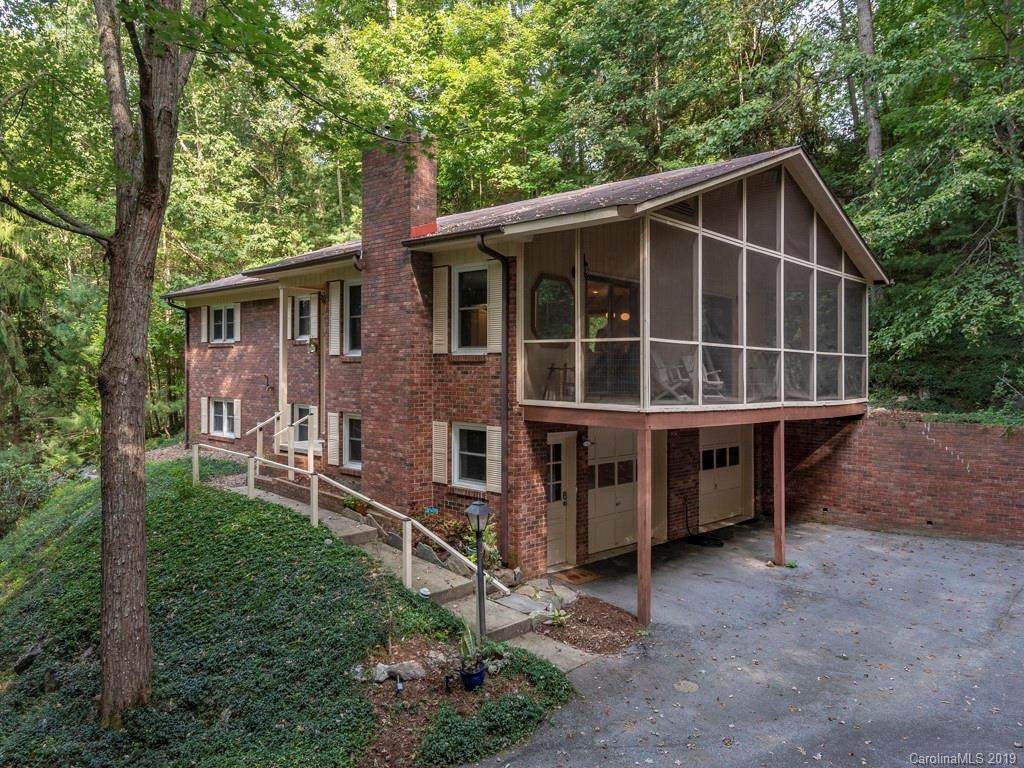 442 Deerhaven Lane - Photo 1