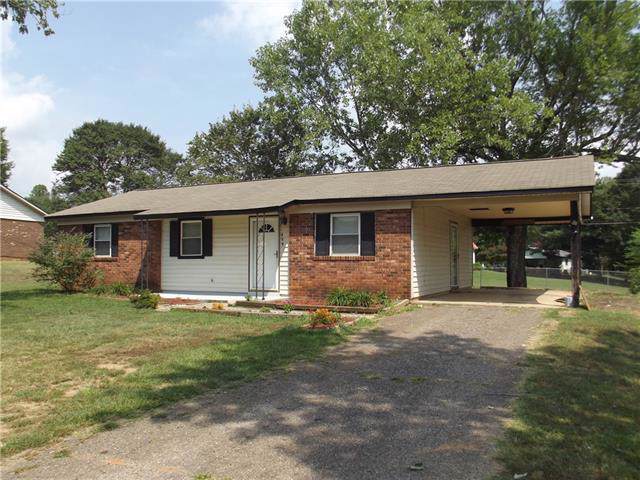 207 Springhill Lane - Photo 1
