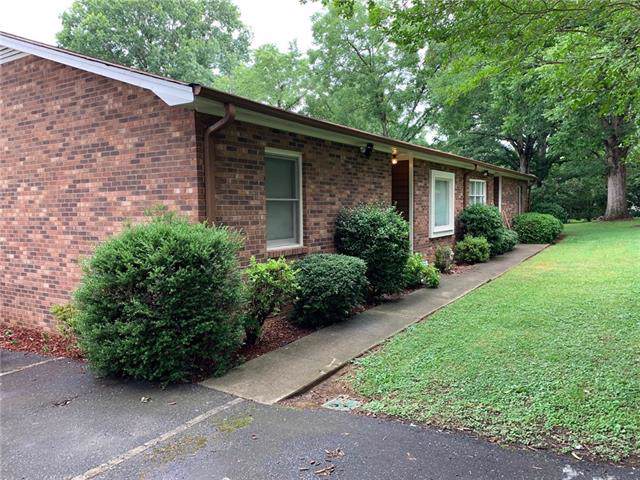 731 10th Avenue - Photo 1