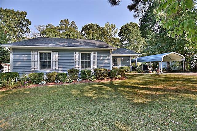 1684 Mulberry Circle - Photo 1