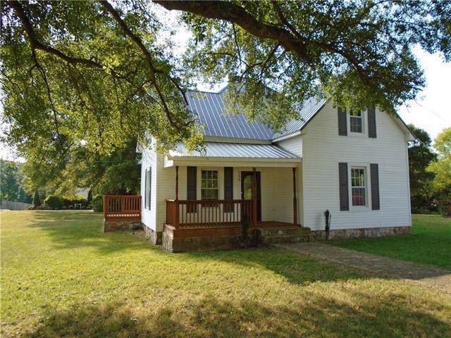 136 Mathewson Street - Photo 1