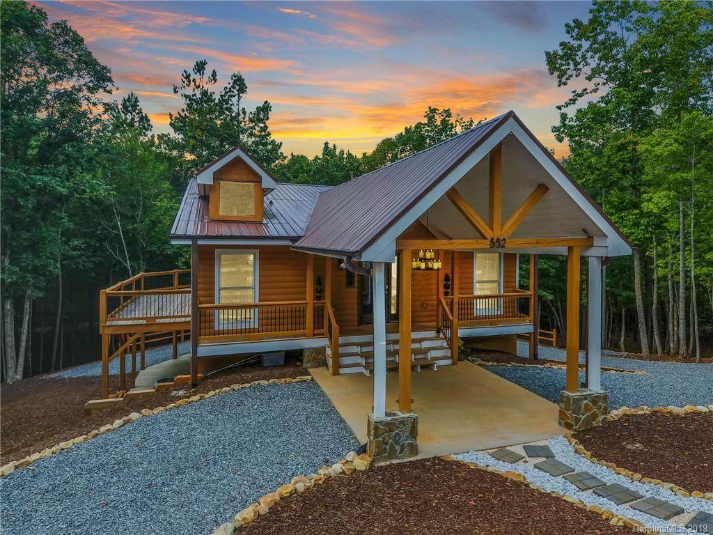 552 Grandview Loop - Photo 1