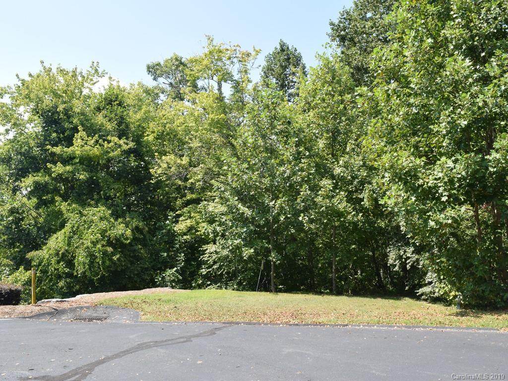 324 Mountain Crest Drive - Photo 1