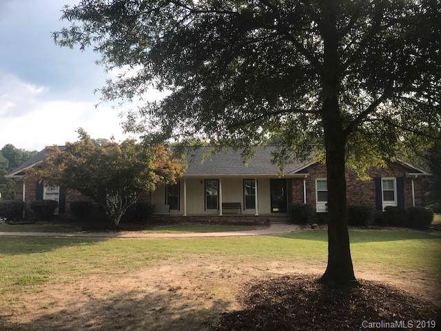 710 Circle Drive - Photo 1