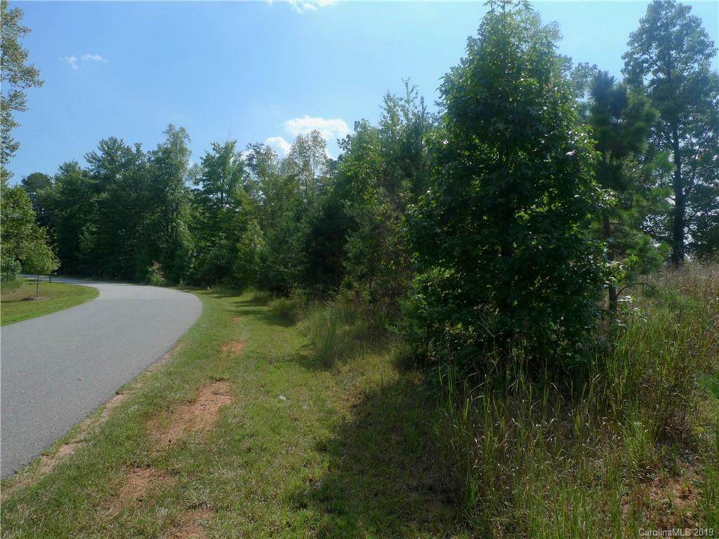 117 Sycamore Drive - Photo 1