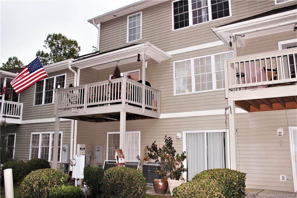 102 Grist Mill Drive - Photo 1