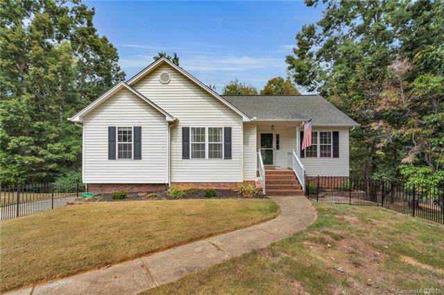 935 Manor Drive - Photo 1