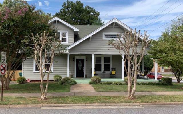 302 College Avenue - Photo 1