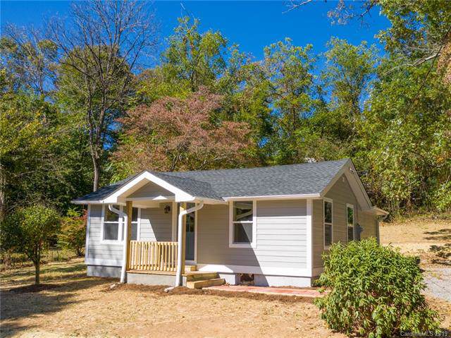221 Northeast Avenue - Photo 1