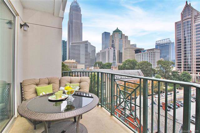 300 5th Street - Photo 1