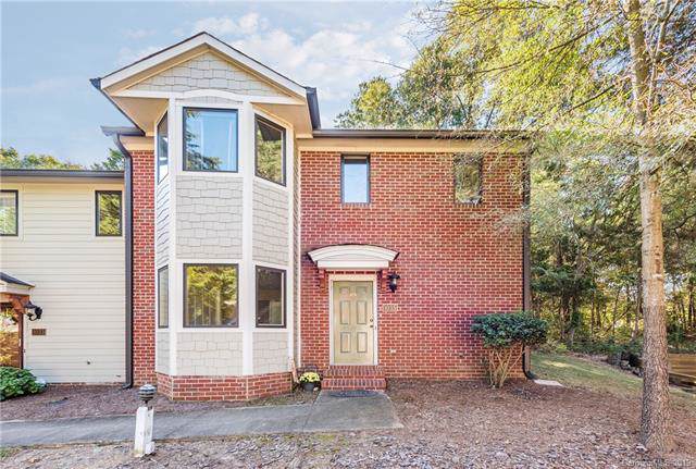 1035 Wexford Place - Photo 1