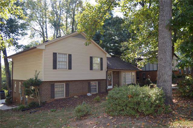 603 Old Farm Road - Photo 1