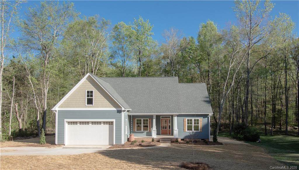921 Hatley Burris Road - Photo 1
