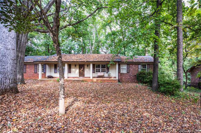 932 Brookwood Court - Photo 1