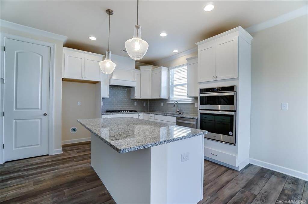 444 Sandbar Point - Photo 1