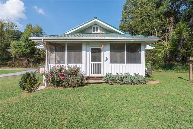 2602 Smokey Park Highway - Photo 1
