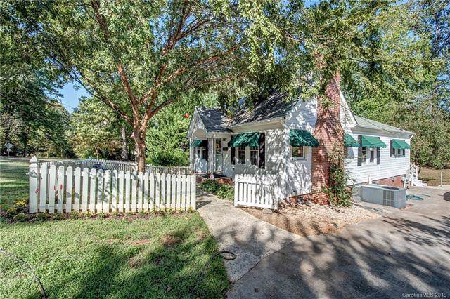 502 Dunham Road - Photo 1