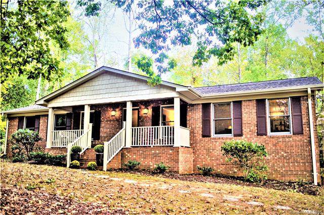 609 Valleyview Drive - Photo 1