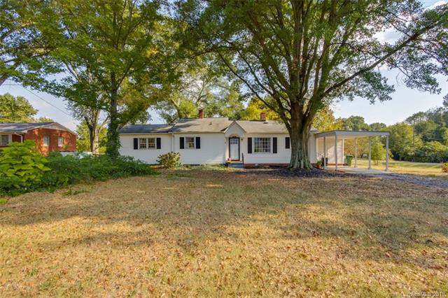 1702 Main Street - Photo 1