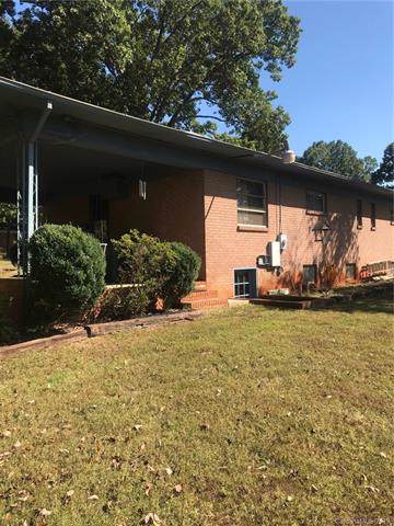 1204 4th Street Drive - Photo 1