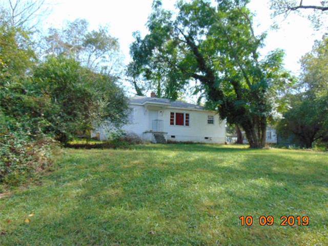 832 Montclair Circle - Photo 1