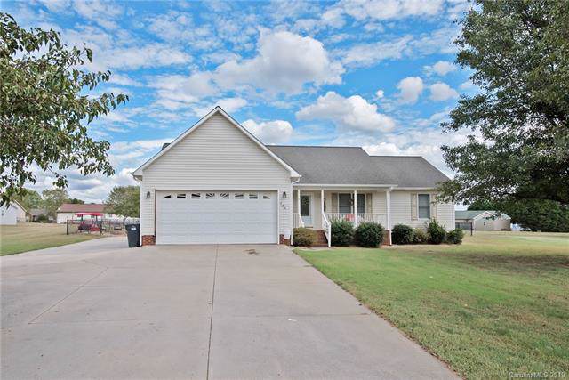 126 Deercroft Drive - Photo 1