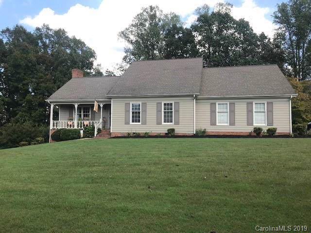 352 Knollwood Drive - Photo 1
