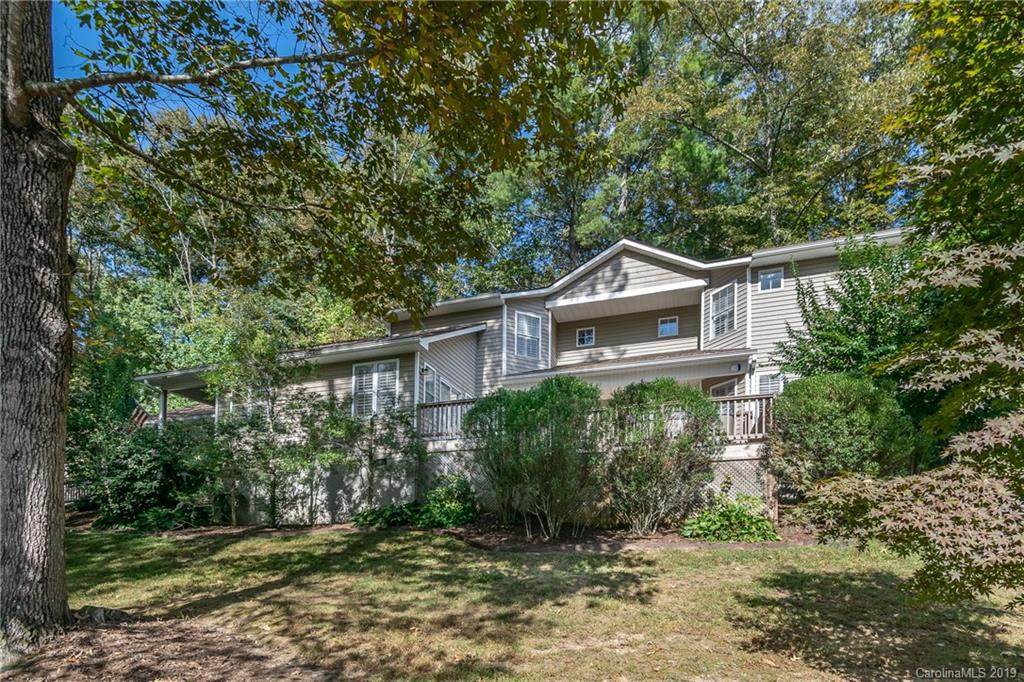 106 Karla Circle - Photo 1