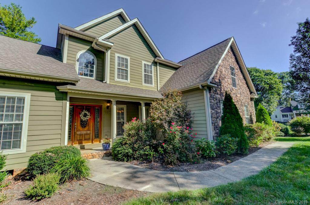 107 Berry Hill Drive - Photo 1