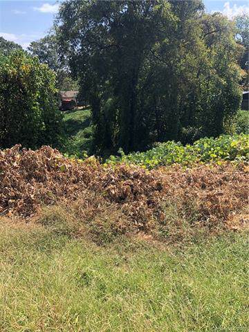 715 Old Charlotte Road - Photo 1