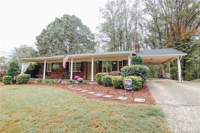 618 Forest Hill Drive - Photo 1