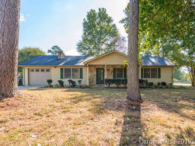2916 Valleywood Drive - Photo 1