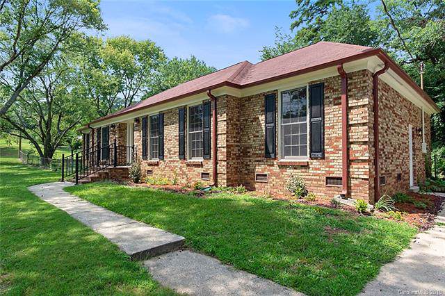 1802 Laurel Lane - Photo 1