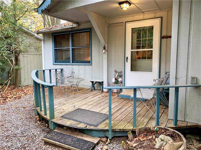 421 Windridge Road - Photo 1