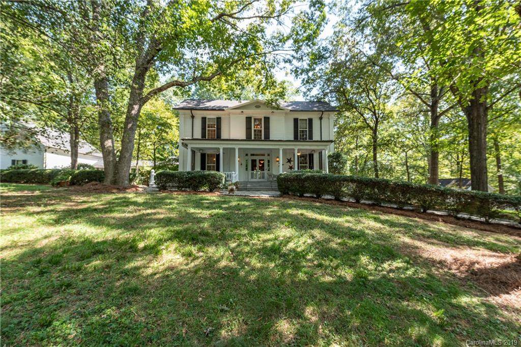 1619 Waxhaw Indian Trail Road - Photo 1