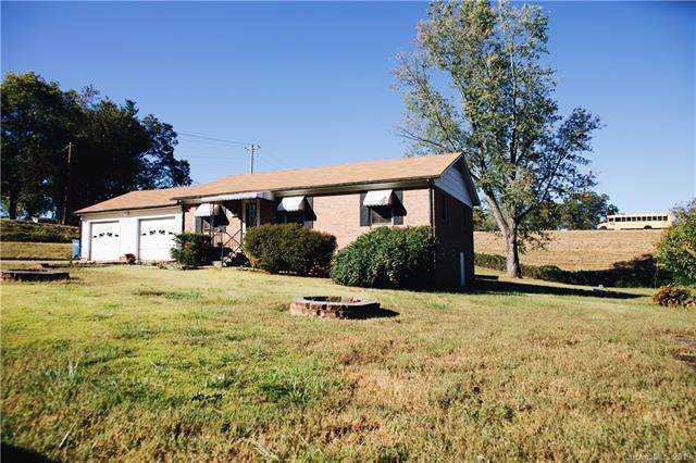 623 Diamond Street - Photo 1