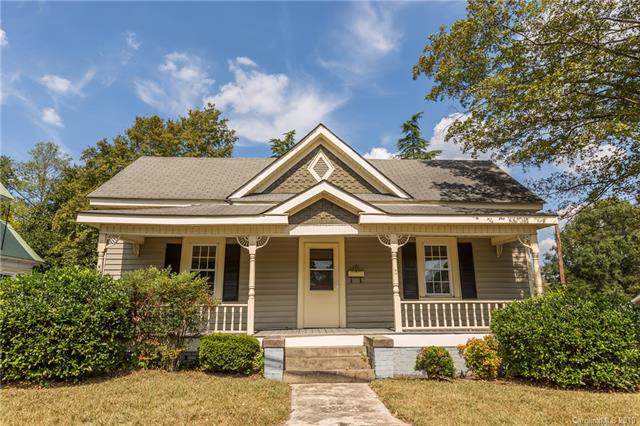 141 Lexington Road - Photo 1