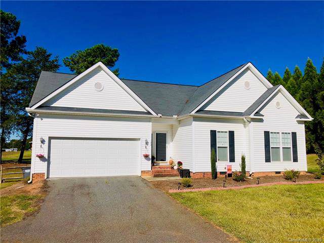 102 Angel Oaks Drive - Photo 1