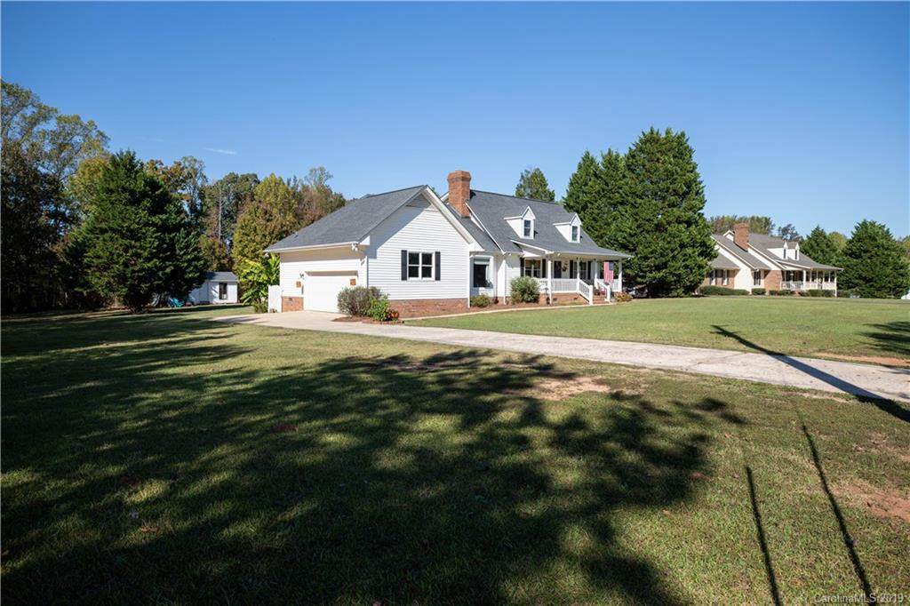 250 Wesley Amaker Road - Photo 1