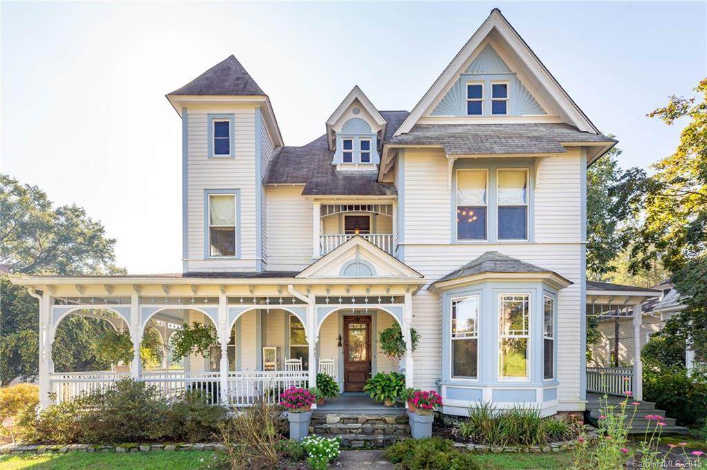 411 West Union Street - Photo 1