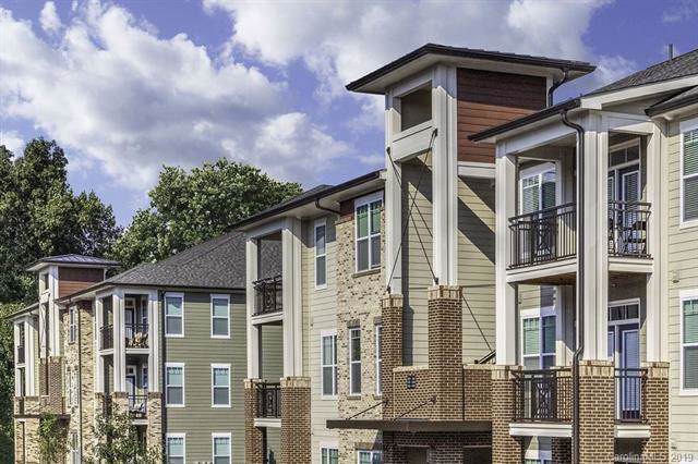 102 Pullman Lane - Photo 1