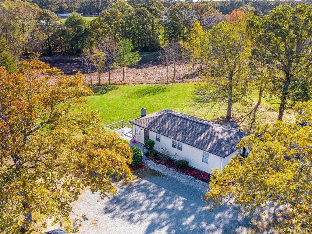 7307 Lancaster Highway - Photo 1