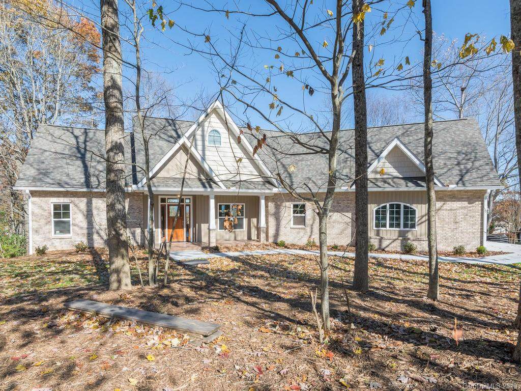 207 Rockaway Lane - Photo 1