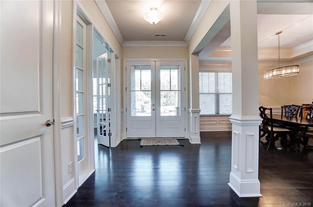 800 Giacomo Drive - Photo 1