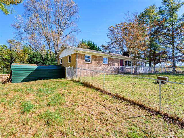854 Glenn Bridge Road - Photo 1