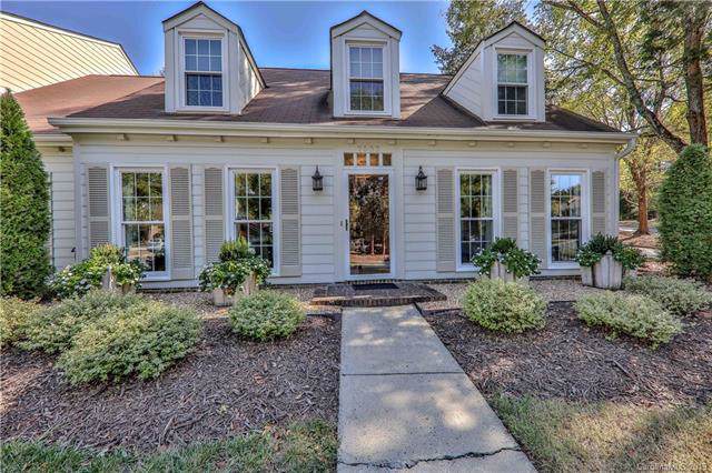 7533 Red Oak Lane - Photo 1